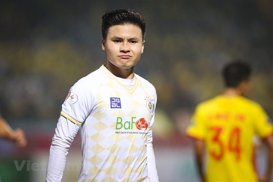 Tiền vệ Quang Hải nhắm đến bến đỗ nào sau khi rời Hà Nội FC?